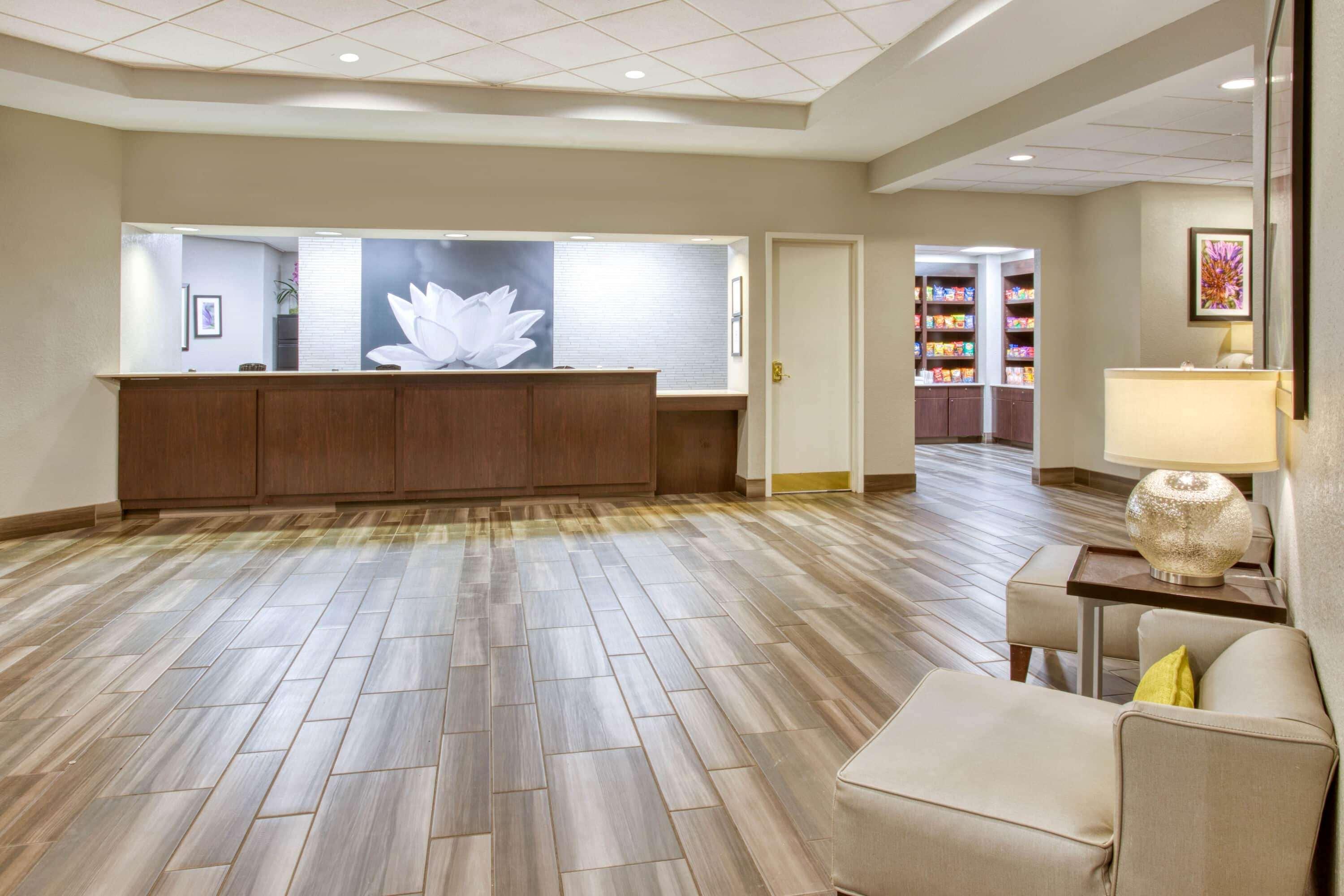 La Quinta By Wyndham Minneapolis Bloomington W - Free Airport Shuttle מראה חיצוני תמונה